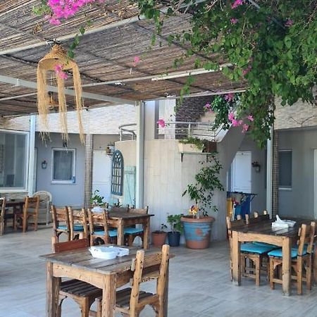 Begonvil Otel Çeşme Εξωτερικό φωτογραφία